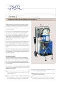 Separator system for cost-effective cleaning of oil